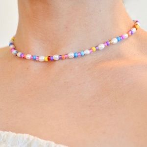 Pearl beaded choker necklace